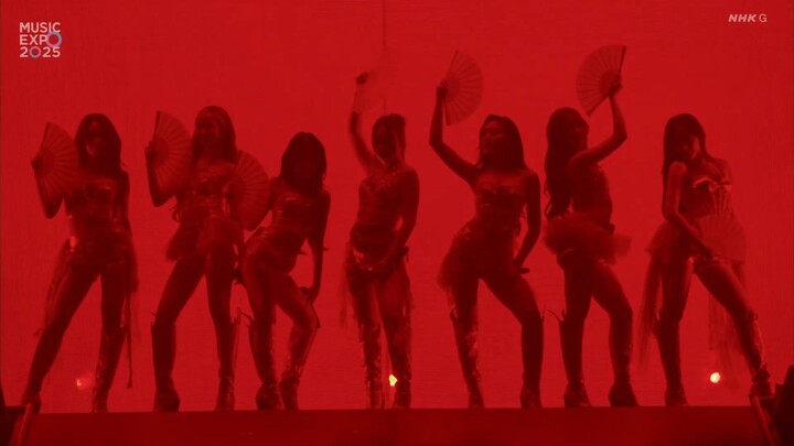 4EVE - Hot 2 Hot [2025.12.12]