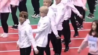 BTS 2017 Idol Sports Festival