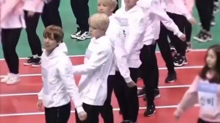 BTS 2017 Idol Sports Festival