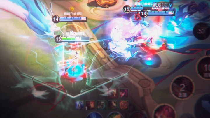 Sẽ có người đứng ra trở thành ánh sáng đó.