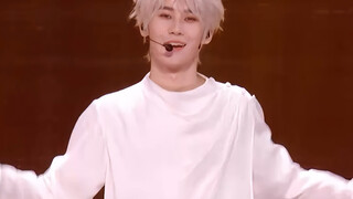 边笑边跳，我好爱