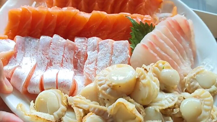 Thai Cuisine: What It’s Like to Dine at a Japanese Buffet in Thailand