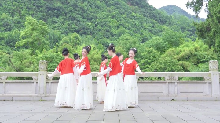 [Yizhi Dance Troupe] Jiumu Song｜I am so lucky to be born in the nine provinces, the vast universe