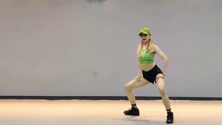 【DAN】Melaporkan pekerjaan, cover Ku Gai dari "NUNU NANA" Jessi bahkan membuat rap bos Ku Gai sangat 