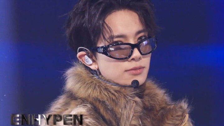 ENHYPEN's new song Daydream 241201 performance stage