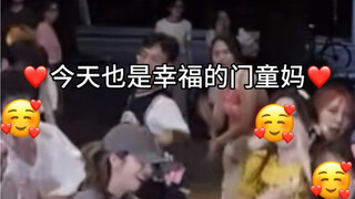 在随舞跳到门童曲总是开朗且阳光明媚的