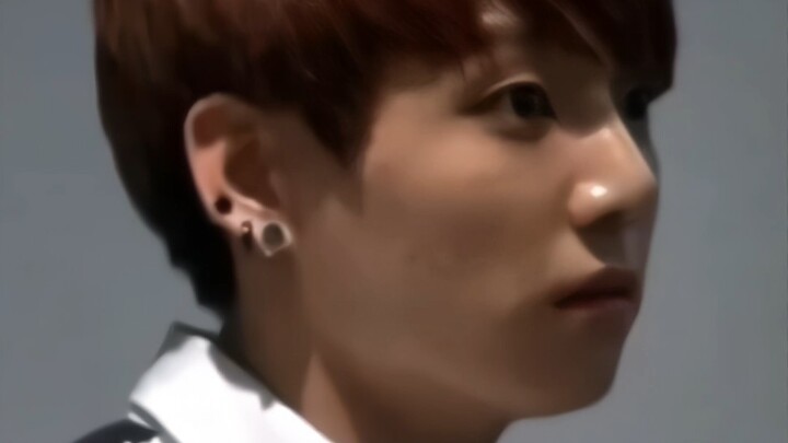 【ทิม จองกุก】ตอนนั้นยังเป็นเด็กไม่บรรลุนิติภาวะอยู่เลย คิดจริงๆ ว่าตัวเองถูกลักพาตัวแล้ว