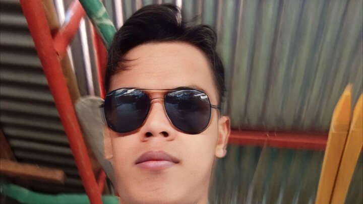 AJR sunglass nagbitaw sa Melsim Brownred X Sweater ni Boss Lito M and 4w condition of aBai Gerardo