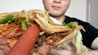 Indulgent meal: a simple hand-pulled pancake