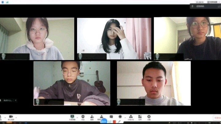 คลาสออนไลน์แปลงร่างเป็นนักรบหุ้มเกราะ