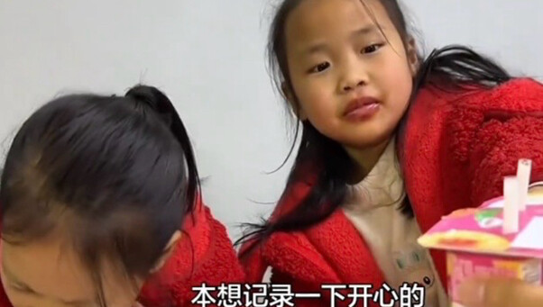 هذا هو معنى الإنترنت حقًا: حتى المعلقون الذين يقدمون النصائح إنما يعالجون أنفسهم أيضًا.