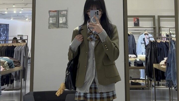 Gray tights!