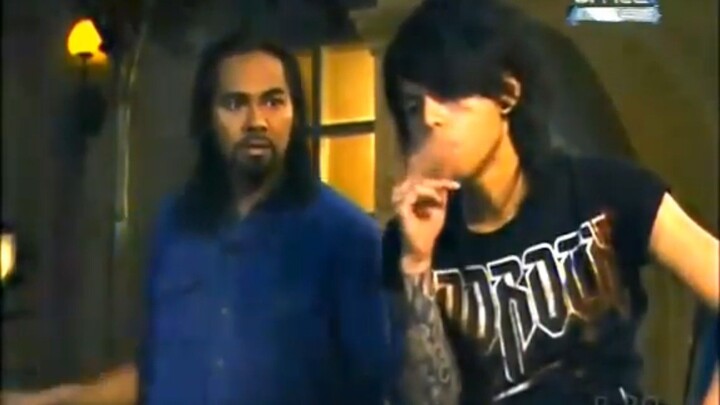 masih_bukan_cinta_biasa