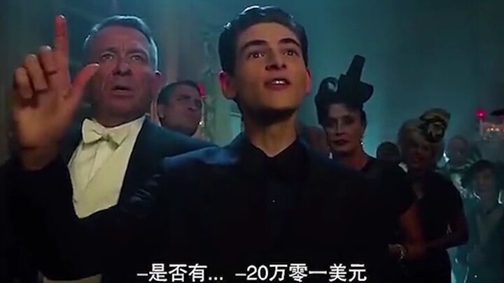 整个哥谭市都是他家的，他花再多钱，也就是从左边口袋放进右边口袋