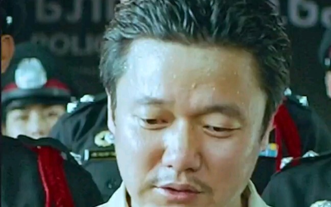 Ayah mengambil semua kesalahan demi melindungi putrinya