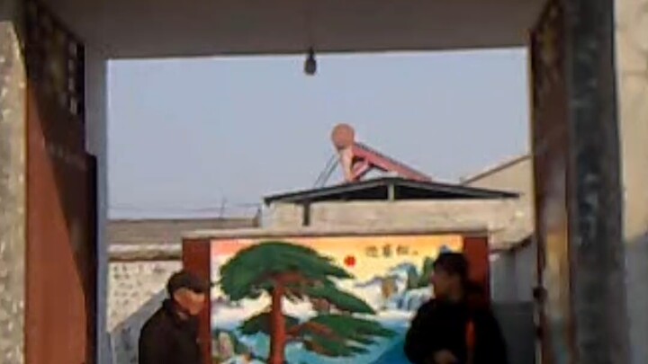 CD buff merah-biru sudah penuh.