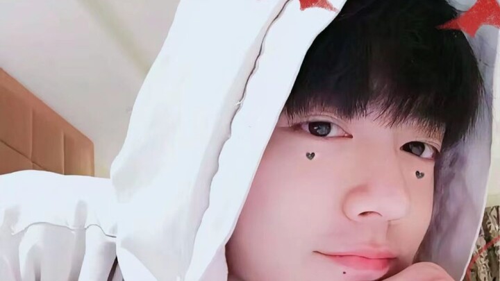 [Bo Jun Yixiao |. ศัลยกรรมกระดูก |. บังคับ] พี่ชายของฉันจะเลือกอะไรถ้าเขามีชีวิตสามชีวิตเพื่อคน ๆ เด