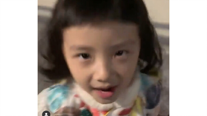 “哭啊！喊啊！ 叫你妈妈带你去买玩具啊”