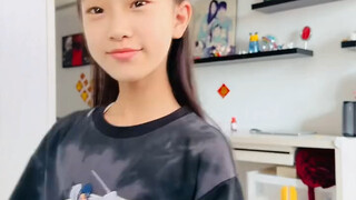 Hóa ra kiểu tóc không liên quan gì đến việc là một quý cô