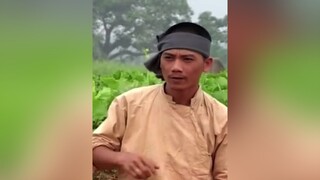 xuhuongtiktok  ông con bảo sang biếu thầy cái bánh trưng 😂🤣😂😂🤣🤣🤣cườikhôngnhặtđượcmồm