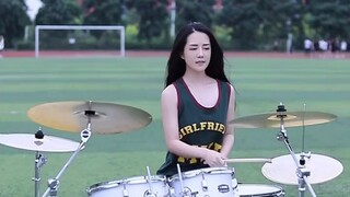 Si cantik main drum ( namanya lupa, hahaha 😂 )