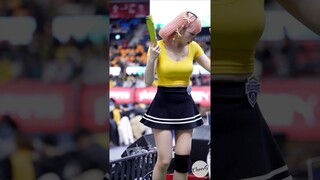 커피를 엎어버린 박성은 치어리더 Park Sung-Eun Cheerleader