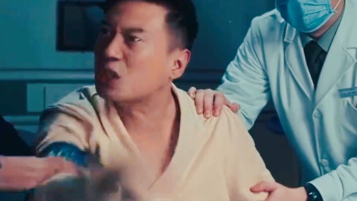Bác sĩ chẩn đoán viêm gan nặng nhưng nhất quyết không thừa nhận, còn khăng khăng: chỉ có chứng cuồng