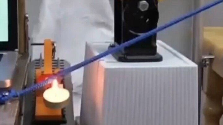 Mekanisme berantai yang presisi