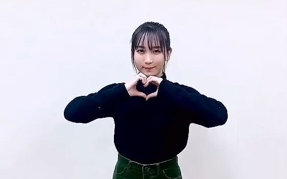 ikura又跳舞啦！快进来接受ikura的疯狂比心吧！