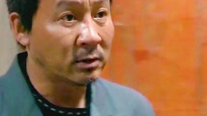 ชายคนหนึ่งเชิญเจ้านายของเขาไปทานอาหารเย็น แต่ไม่มีอาหารจานใดเลย