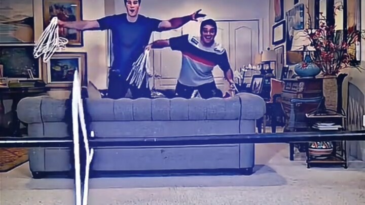 "سعادة الولد بسيطة جدًا."