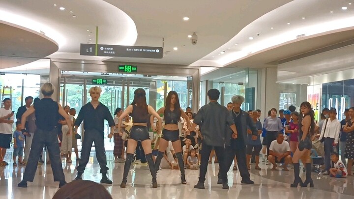 Shenzhen 0623 sing and dance to Sunmi - tail cover dance straight shot very sexy minors do not enter