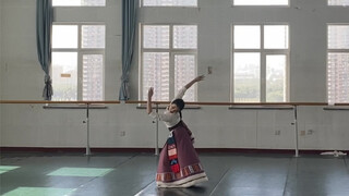 藏族舞蹈《祷》为了见你，我已在佛前求了几千年……