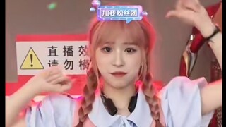 7.28 Tiểu Hoàng nhảy "Tình yêu khẩn cấp", "pop", "love dive"
