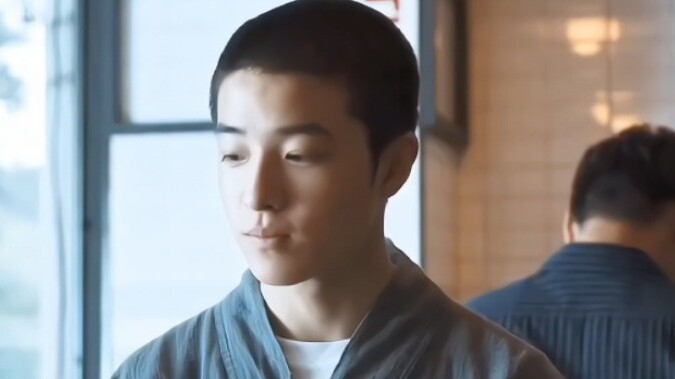When the little monk who "can't take care of himself" met his Bingshan Master... Little Monk: Master