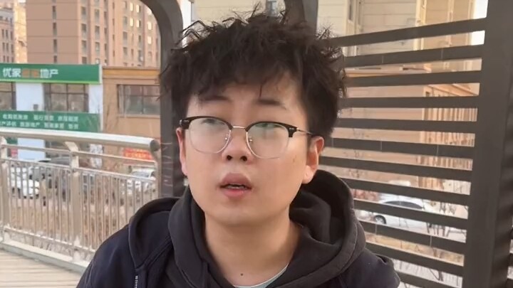 เทพธิดา: 200 หยวนแม้แต่หมาก็ไม่ยอมกินข้าวกับคุณ