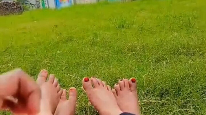 👩‍❤️‍👩🫰