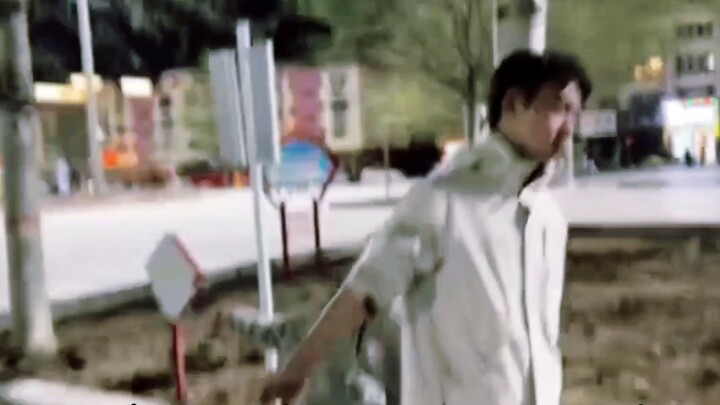 [0.4K] วิดีโอหายาก อิโทงิ ยูตะ แปลงร่าง 4 แบบในเวนจิ่งพลาซ่า