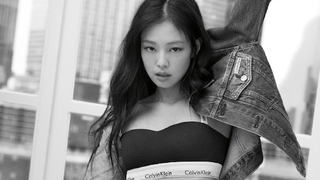 Quảng cáo nội y mùa xuân 2024 của Jennie x CK