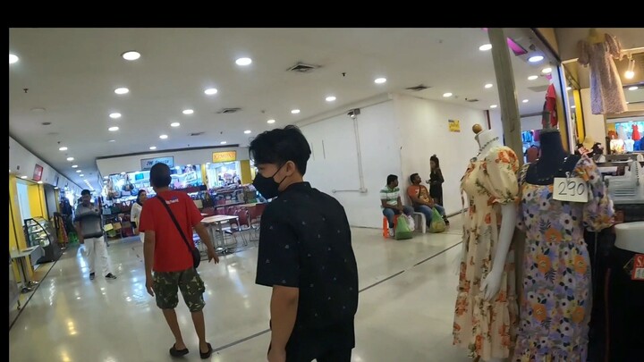 ไปเที่ยวงานกาชาดสวนลุมกันนะครับ EP1/3  ANO AungNaingOoAungNaingOo channel Go & go food VLOG