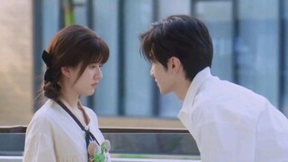 Gadis malang dipaksa nikahi CEO lumpuh, tak disangka setelah menikah dia dimanja