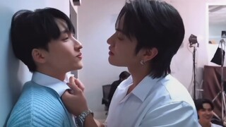 [bossnoeul] Nobo's hands know how to position themselves. The left hand grabs the chest and the righ