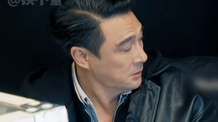 在原版倪永孝吴镇宇面前演确实压力好大，纪凌尘看到难演快开心死了