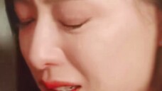 After knowing the real reason for Hyunwoo's divorce, Haein is really broken. Kim Ji-won, please don'