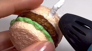 Use 3D printing pen to make Spongebob Krabby Patties