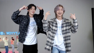 【bossnoeul】 من الذي لن يحب رقصة لطيفة كهذه!