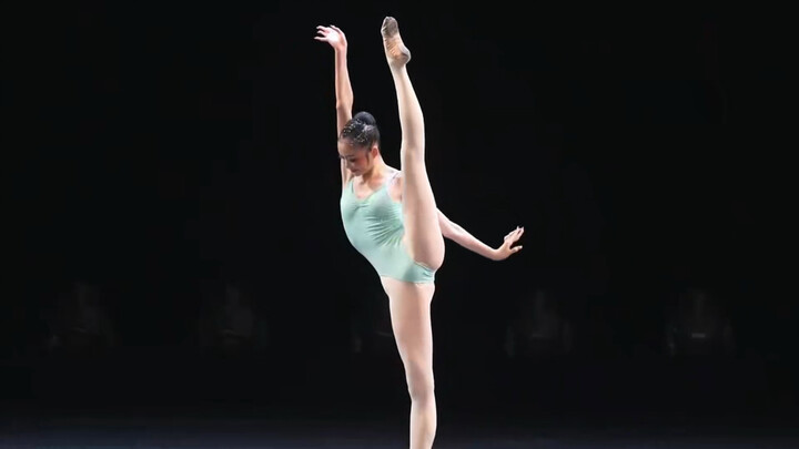 【Guru Yang Ajun membahas ujian seni】Xu Bing, kombinasi teknik tari klasik