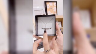 Vòng cổ và lắc tay cực xinh