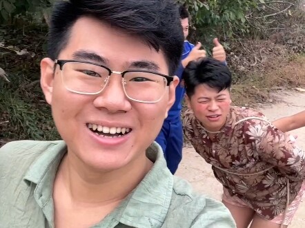 Making-of Footage from the Canteen