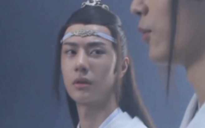 [Bo Jun Yi Xiao] When I heard that you filmed a hugging scene with someone else...
